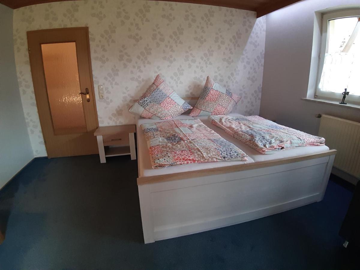 Ferienwohnung Elisabeth Egloffstein Bagian luar foto